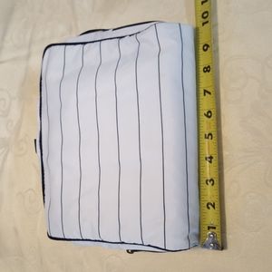 Estee Lauder Big Makeup Cosmetic Bag Case Large zipper and snap closure